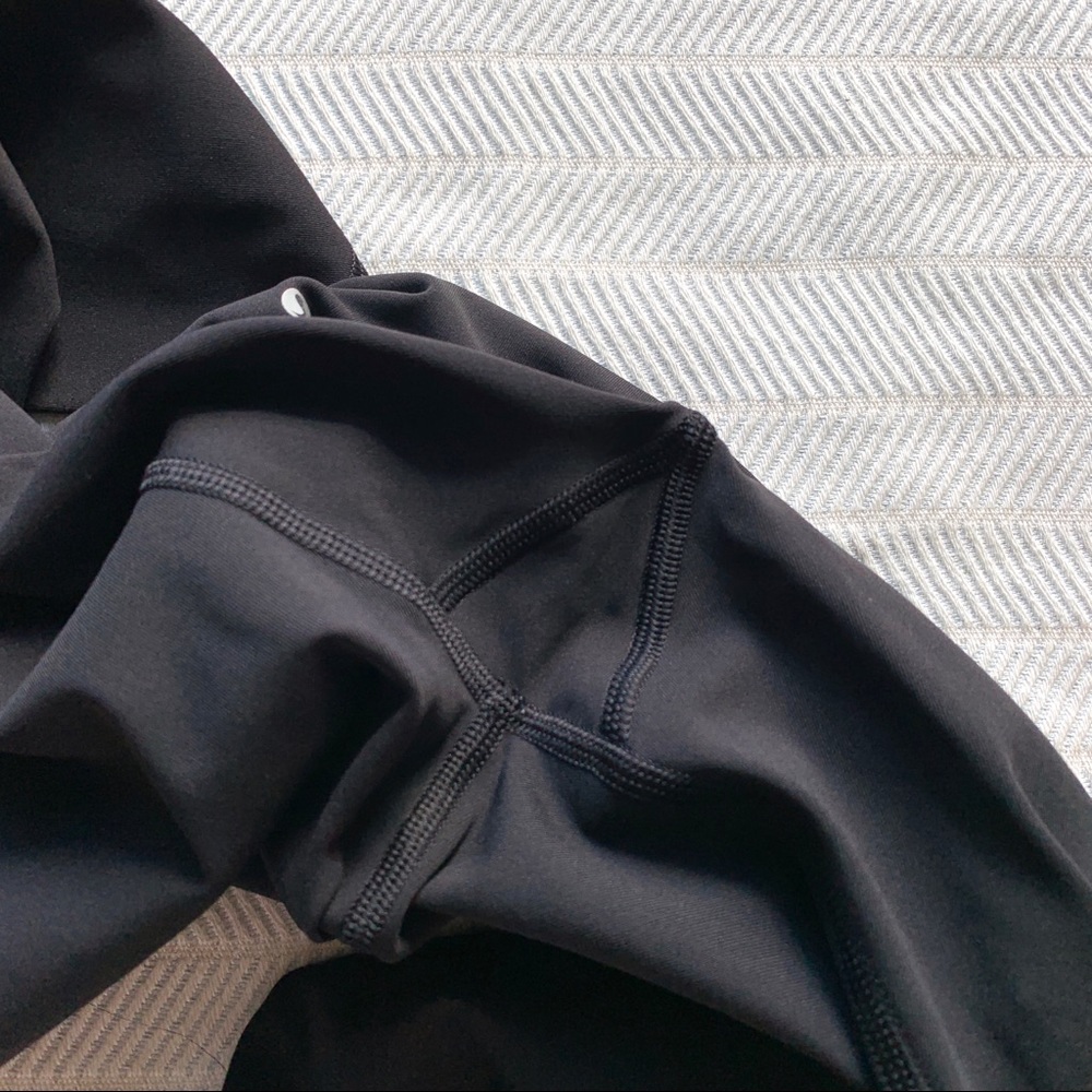 Lululemon Wunder Under High-Rise 1/2 Tight 17” - Picture 4 of 10